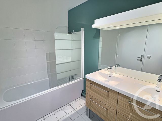 Appartement F2 &agrave; louer - 2 pi&egrave;ces - 55,14 m2 - Saulx Les Chartreux - 91 - ILE-DE-FRANCE