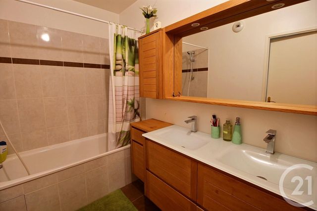 Appartement F3 &agrave; louer - 3 pi&egrave;ces - 67,52 m2 - Wissous - 91 - ILE-DE-FRANCE