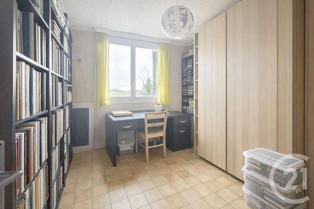 Appartement F4 &agrave; vendre - 4 pi&egrave;ces - 70 m2 - Aubervilliers - 93 - ILE-DE-FRANCE