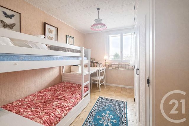 Appartement F4 &agrave; vendre - 4 pi&egrave;ces - 70 m2 - Aubervilliers - 93 - ILE-DE-FRANCE