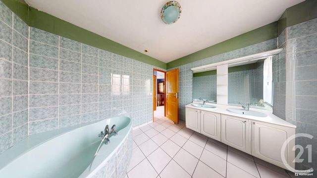 Maison à vendre - 7 pièces - 133,73 m2 - Le Bourget - 93 - ILE-DE-FRANCE