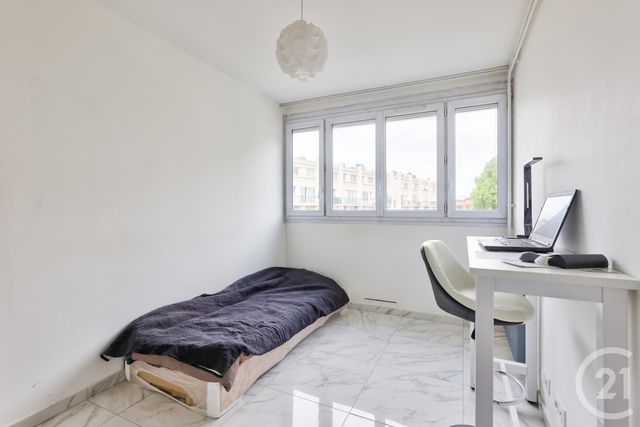 Appartement F3 à vendre - 3 pièces - 64 m2 - Aubervilliers - 93 - ILE-DE-FRANCE