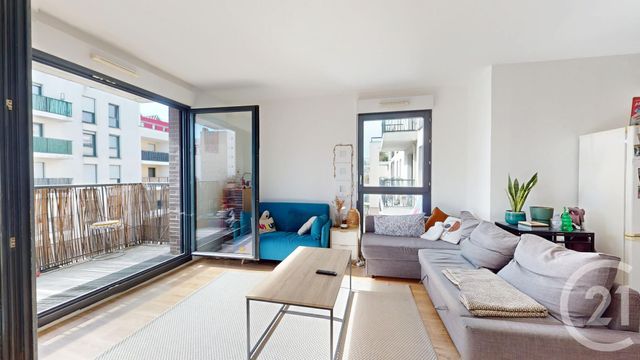 Appartement F3 à vendre - 3 pièces - 63 m2 - Aubervilliers - 93 - ILE-DE-FRANCE