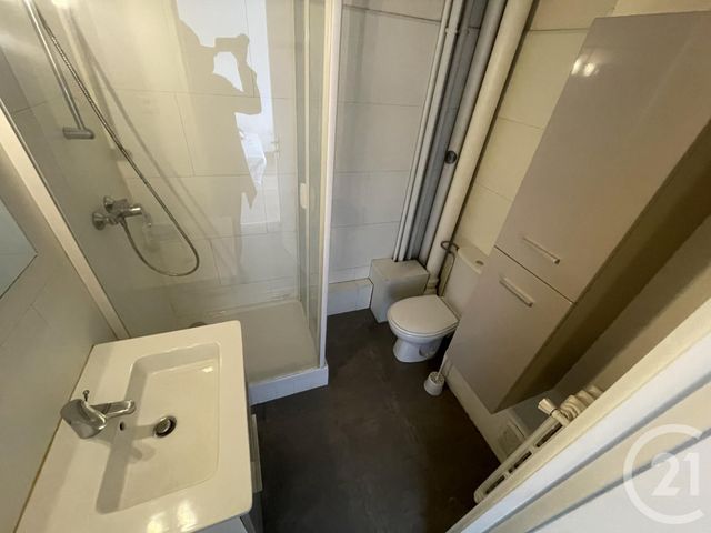 Appartement F1 &agrave; louer - 1 pi&egrave;ce - 25,76 m2 - Le Bourget - 93 - ILE-DE-FRANCE