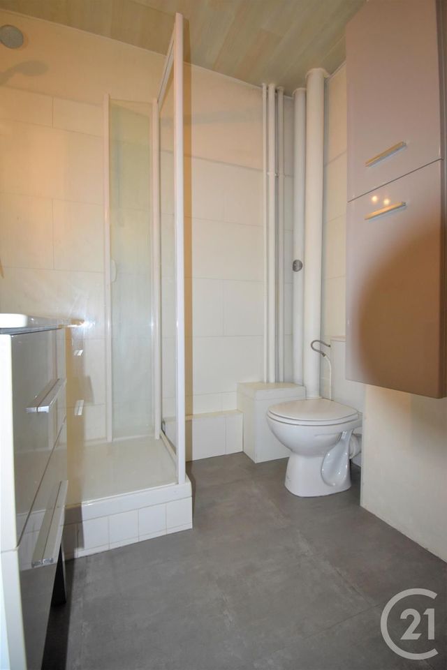 Appartement F1 &agrave; louer - 1 pi&egrave;ce - 25,76 m2 - Le Bourget - 93 - ILE-DE-FRANCE