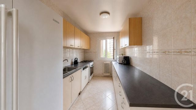 Appartement &agrave; vendre - 3 pi&egrave;ces - 54,68 m2 - La Courneuve - 93 - ILE-DE-FRANCE