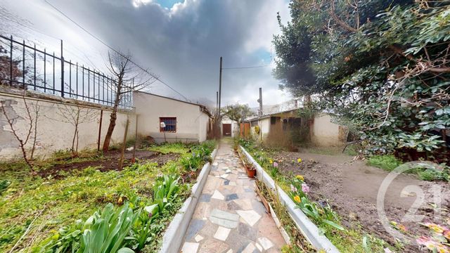 Maison à vendre - 4 pièces - 82 m2 - Aubervilliers - 93 - ILE-DE-FRANCE