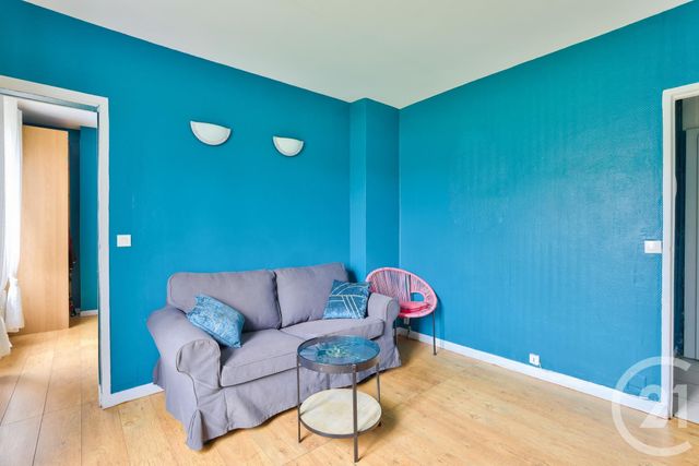 Appartement F2 à vendre - 2 pièces - 32 m2 - St Denis - 93 - ILE-DE-FRANCE