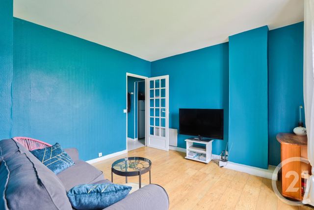 Appartement F2 à vendre - 2 pièces - 32 m2 - St Denis - 93 - ILE-DE-FRANCE