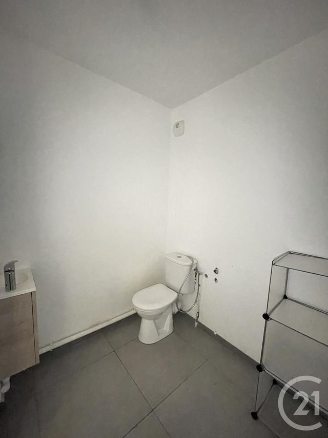 Appartement F3 &agrave; louer - 3 pi&egrave;ces - 70,79 m2 - Aubervilliers - 93 - ILE-DE-FRANCE