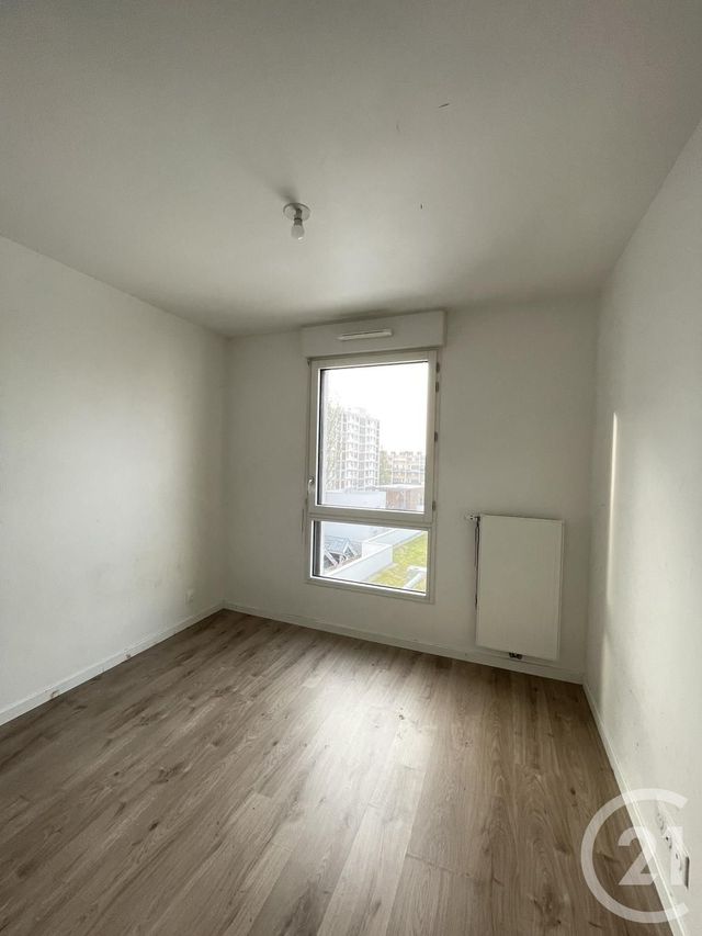 Appartement F3 &agrave; louer - 3 pi&egrave;ces - 70,79 m2 - Aubervilliers - 93 - ILE-DE-FRANCE