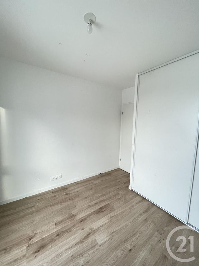 Appartement F3 &agrave; louer - 3 pi&egrave;ces - 70,79 m2 - Aubervilliers - 93 - ILE-DE-FRANCE