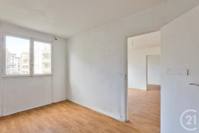 Appartement F4 &agrave; vendre - 4 pi&egrave;ces - 62 m2 - Aubervilliers - 93 - ILE-DE-FRANCE