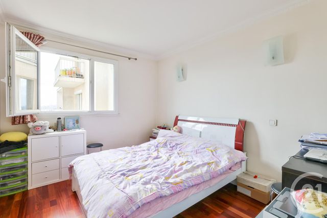 Appartement F3 à vendre - 3 pièces - 69 m2 - Aubervilliers - 93 - ILE-DE-FRANCE