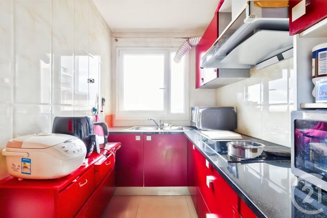 Appartement F3 à vendre - 3 pièces - 69 m2 - Aubervilliers - 93 - ILE-DE-FRANCE