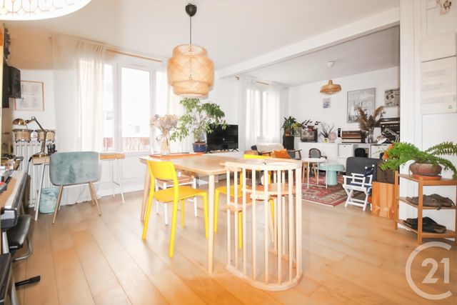 Appartement F3 à vendre - 4 pièces - 67,45 m2 - Aubervilliers - 93 - ILE-DE-FRANCE