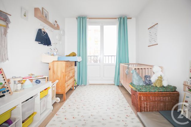 Appartement F3 à vendre - 4 pièces - 67,45 m2 - Aubervilliers - 93 - ILE-DE-FRANCE