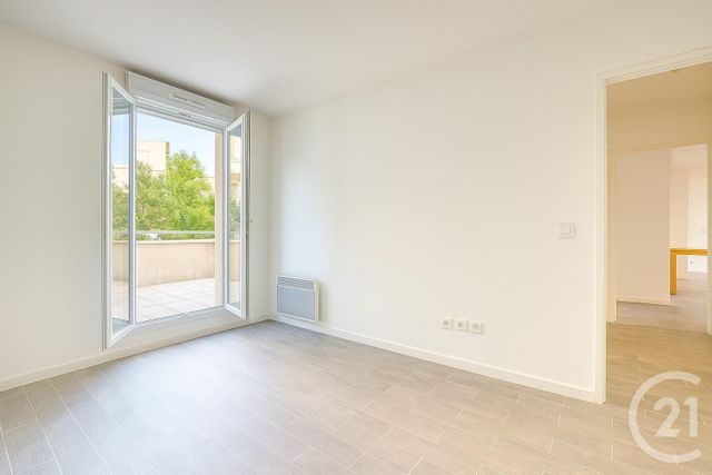 Appartement F3 à vendre - 3 pièces - 64 m2 - Aubervilliers - 93 - ILE-DE-FRANCE