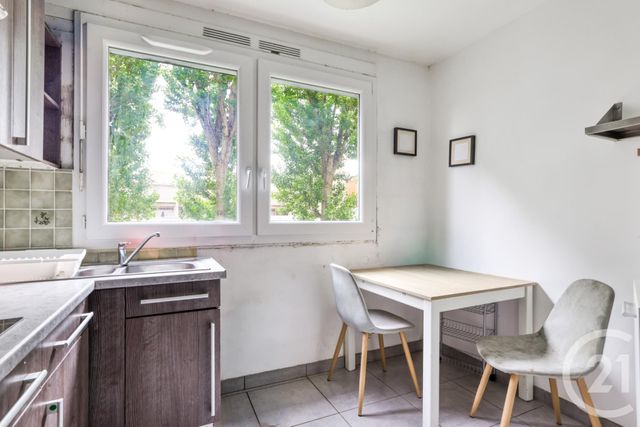 Appartement F4 &agrave; vendre - 4 pi&egrave;ces - 79 m2 - Aubervilliers - 93 - ILE-DE-FRANCE