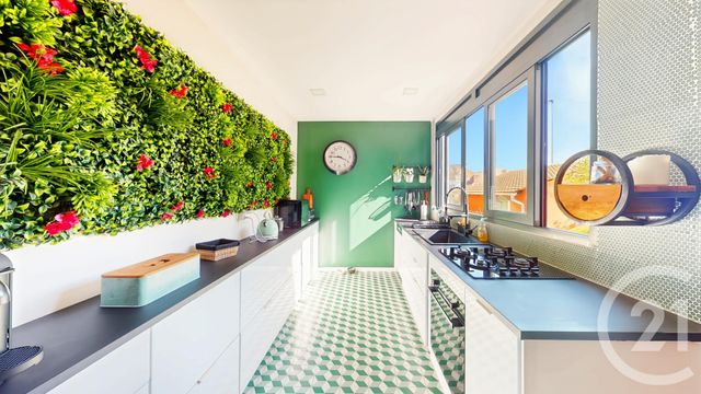 Maison à vendre - 4 pièces - 117 m2 - Aubervilliers - 93 - ILE-DE-FRANCE