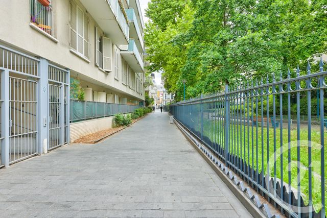 Appartement F2 à vendre - 2 pièces - 40 m2 - Paris - 75019 - ILE-DE-FRANCE