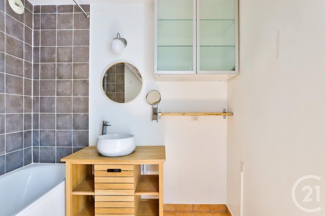 Appartement F2 à vendre - 2 pièces - 40 m2 - Paris - 75019 - ILE-DE-FRANCE