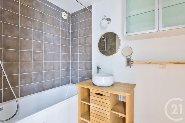 Appartement F2 à vendre - 2 pièces - 40 m2 - Paris - 75019 - ILE-DE-FRANCE