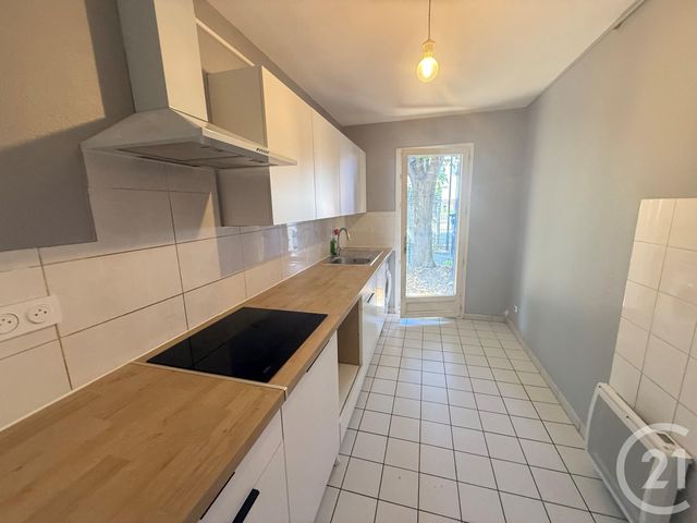 Maison à louer - 5 pièces - 100 m2 - Villetaneuse - 93 - ILE-DE-FRANCE