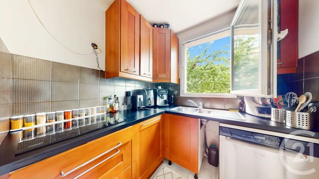 Appartement F3 à vendre - 3 pièces - 57 m2 - Aubervilliers - 93 - ILE-DE-FRANCE