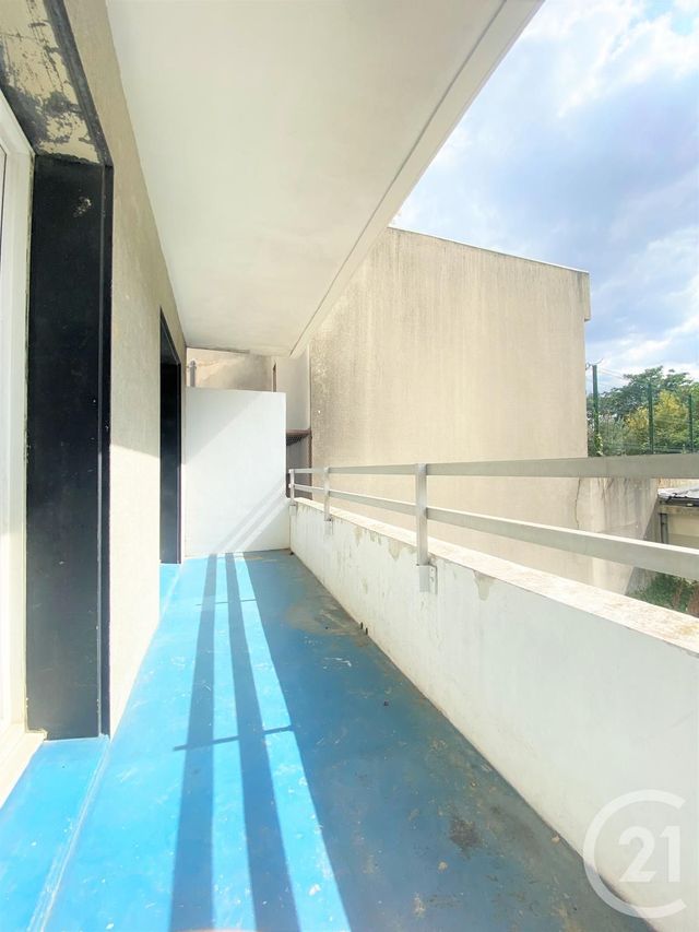 Appartement F2 à louer - 2 pièces - 48,89 m2 - La Courneuve - 93 - ILE-DE-FRANCE