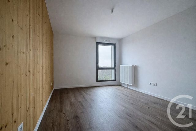 Appartement F3 &agrave; louer - 3 pi&egrave;ces - 70 m2 - Aubervilliers - 93 - ILE-DE-FRANCE