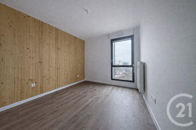 Appartement F3 &agrave; louer - 3 pi&egrave;ces - 70 m2 - Aubervilliers - 93 - ILE-DE-FRANCE