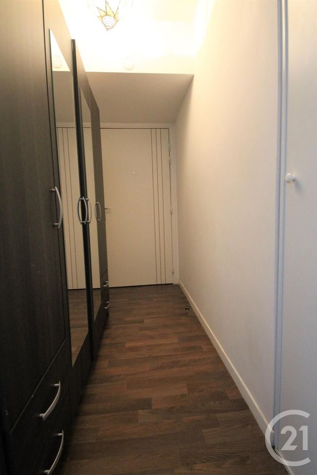 Appartement Duplex &agrave; louer - 2 pi&egrave;ces - 37,20 m2 - Bobigny - 93 - ILE-DE-FRANCE