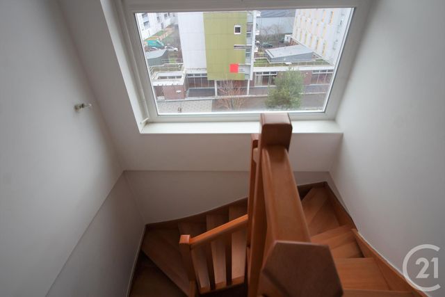 Appartement Duplex &agrave; louer - 2 pi&egrave;ces - 37,20 m2 - Bobigny - 93 - ILE-DE-FRANCE