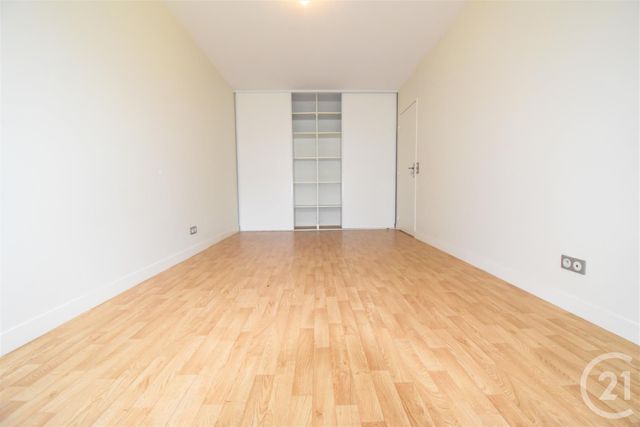 Appartement F2 &agrave; louer - 2 pi&egrave;ces - 63,30 m2 - Aubervilliers - 93 - ILE-DE-FRANCE