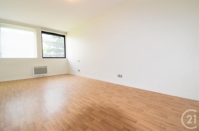 Appartement F2 &agrave; louer - 2 pi&egrave;ces - 63,30 m2 - Aubervilliers - 93 - ILE-DE-FRANCE