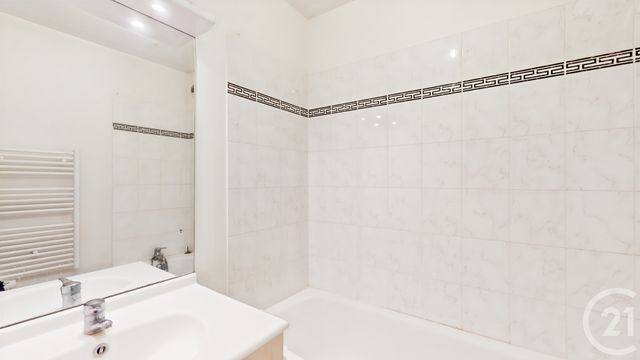 Appartement F3 &agrave; vendre - 3 pi&egrave;ces - 63,50 m2 - Aubervilliers - 93 - ILE-DE-FRANCE