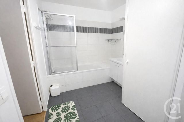 Appartement F4 &agrave; louer - 4 pi&egrave;ces - 83,30 m2 - Aubervilliers - 93 - ILE-DE-FRANCE