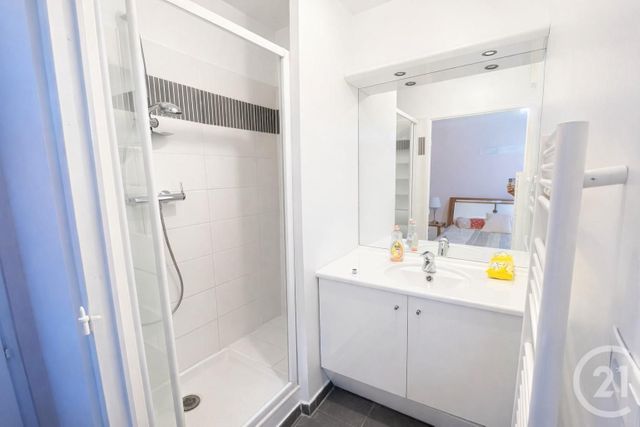 Appartement F4 &agrave; louer - 4 pi&egrave;ces - 83,30 m2 - Aubervilliers - 93 - ILE-DE-FRANCE