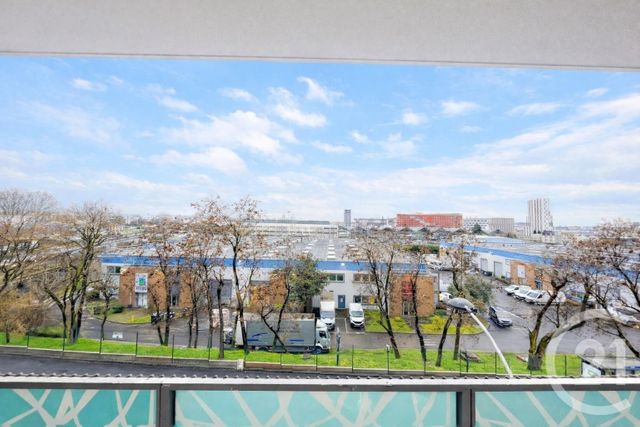 Appartement F4 &agrave; louer - 4 pi&egrave;ces - 83,30 m2 - Aubervilliers - 93 - ILE-DE-FRANCE