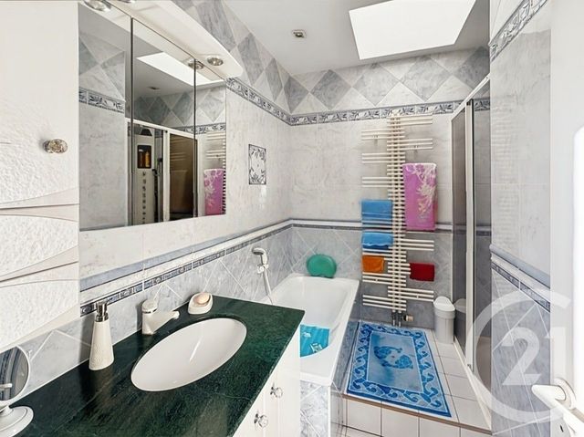 Maison &agrave; vendre - 5 pi&egrave;ces - 128,87 m2 - Aubervilliers - 93 - ILE-DE-FRANCE