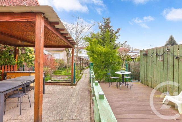 Maison &agrave; vendre - 5 pi&egrave;ces - 90 m2 - La Courneuve - 93 - ILE-DE-FRANCE