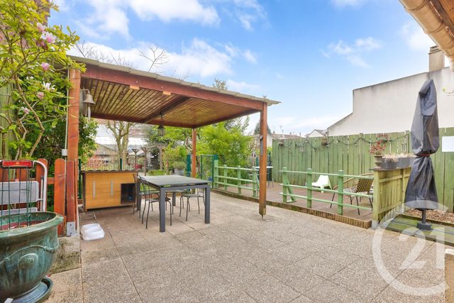 Maison &agrave; vendre - 5 pi&egrave;ces - 90 m2 - La Courneuve - 93 - ILE-DE-FRANCE