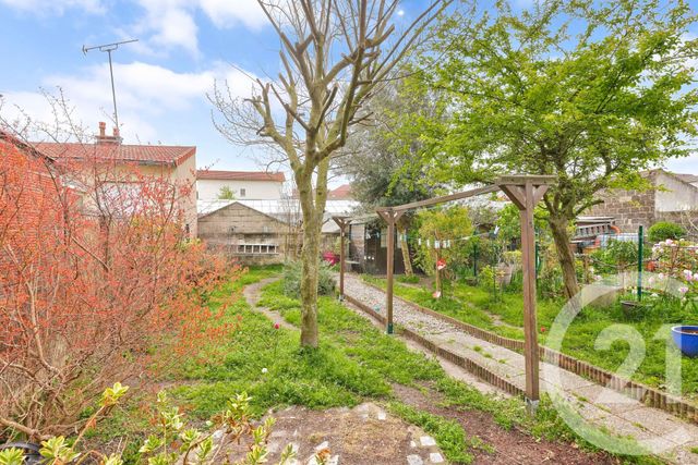 Maison &agrave; vendre - 5 pi&egrave;ces - 90 m2 - La Courneuve - 93 - ILE-DE-FRANCE