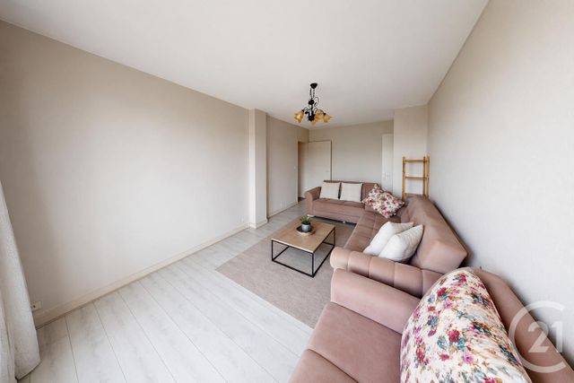 Appartement F4 &agrave; vendre - 4 pi&egrave;ces - 66,16 m2 - Aubervilliers - 93 - ILE-DE-FRANCE