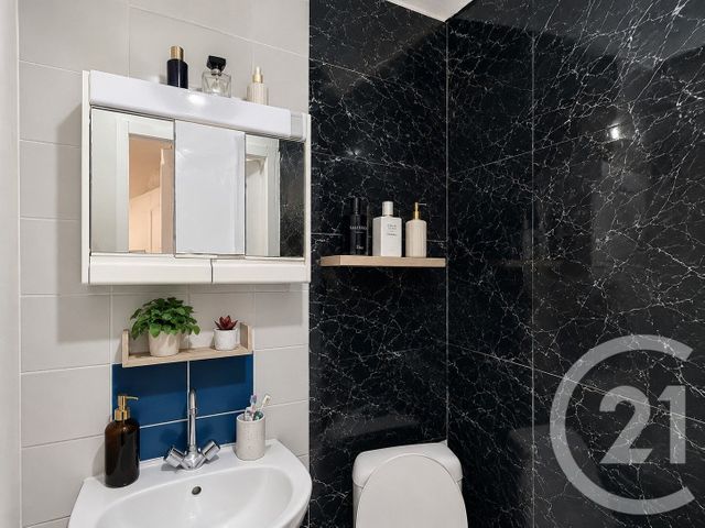 Appartement F2 &agrave; vendre - 2 pi&egrave;ces - 25,60 m2 - Pantin - 93 - ILE-DE-FRANCE