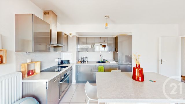 Appartement F4 &agrave; vendre - 4 pi&egrave;ces - 81 m2 - Aubervilliers - 93 - ILE-DE-FRANCE