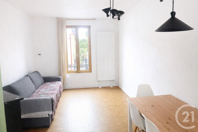 Maison &agrave; louer - 3 pi&egrave;ces - 59,13 m2 - Le Bourget - 93 - ILE-DE-FRANCE