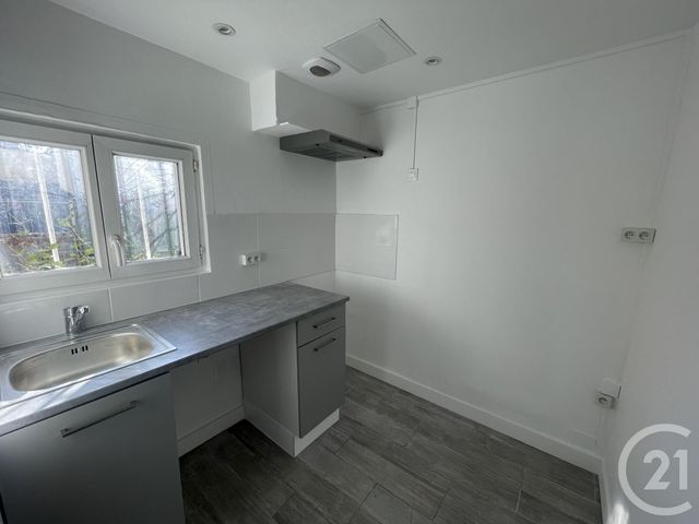 Appartement F1 &agrave; louer - 1 pi&egrave;ce - 26,52 m2 - Aubervilliers - 93 - ILE-DE-FRANCE