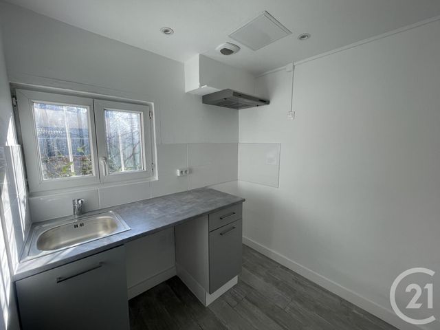 Appartement F1 &agrave; louer - 1 pi&egrave;ce - 26,52 m2 - Aubervilliers - 93 - ILE-DE-FRANCE